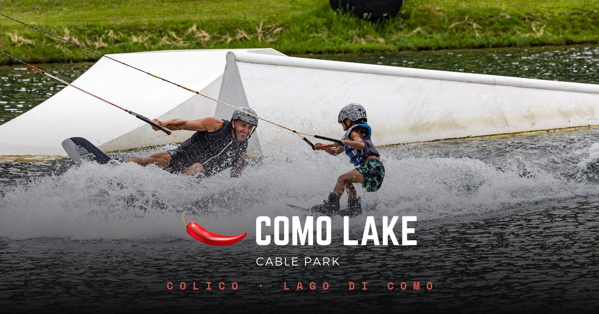 Due rider sul cavo al Como Lake Cable Park, a Colico sul Lago di Como